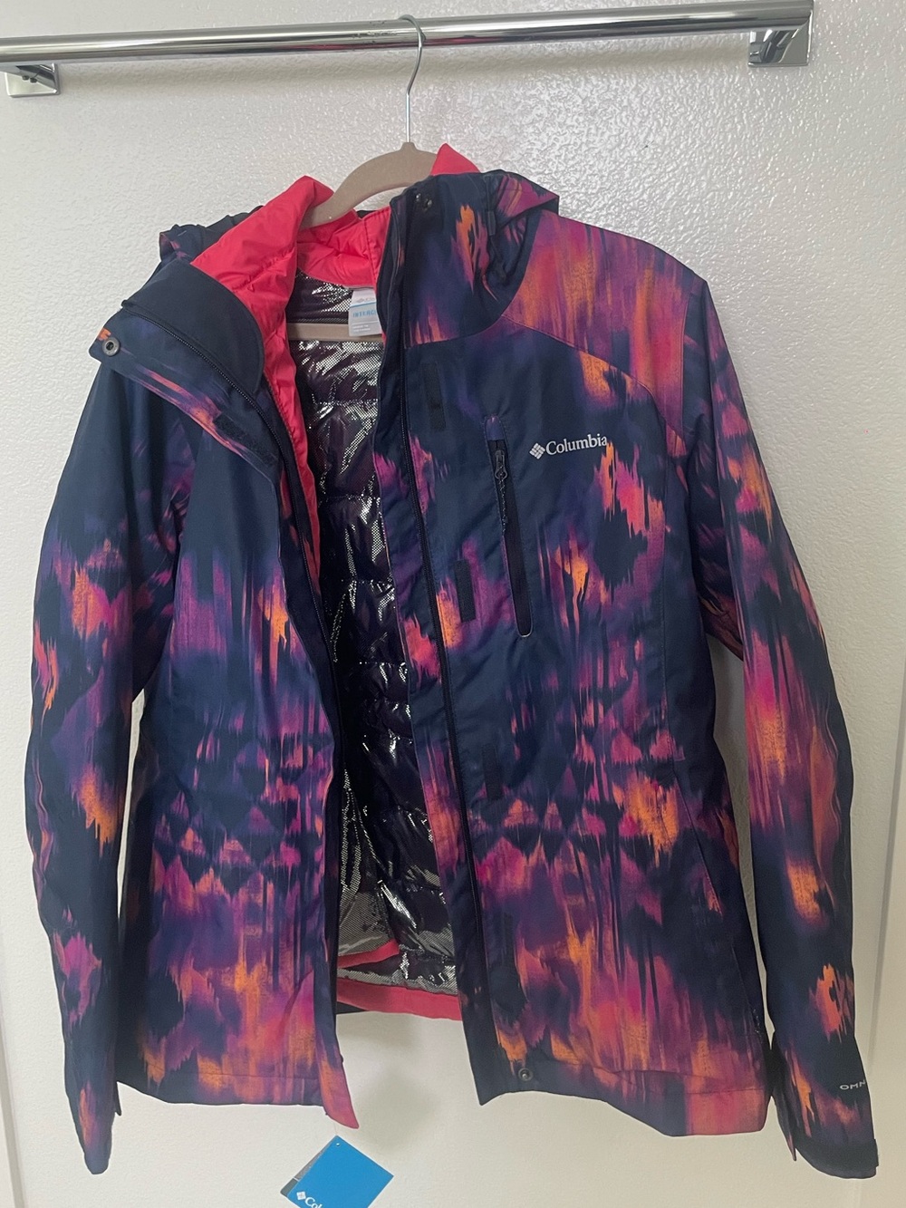Columbia Kids Hooded Puffer Jacket in Navy, Purple & Pink Print